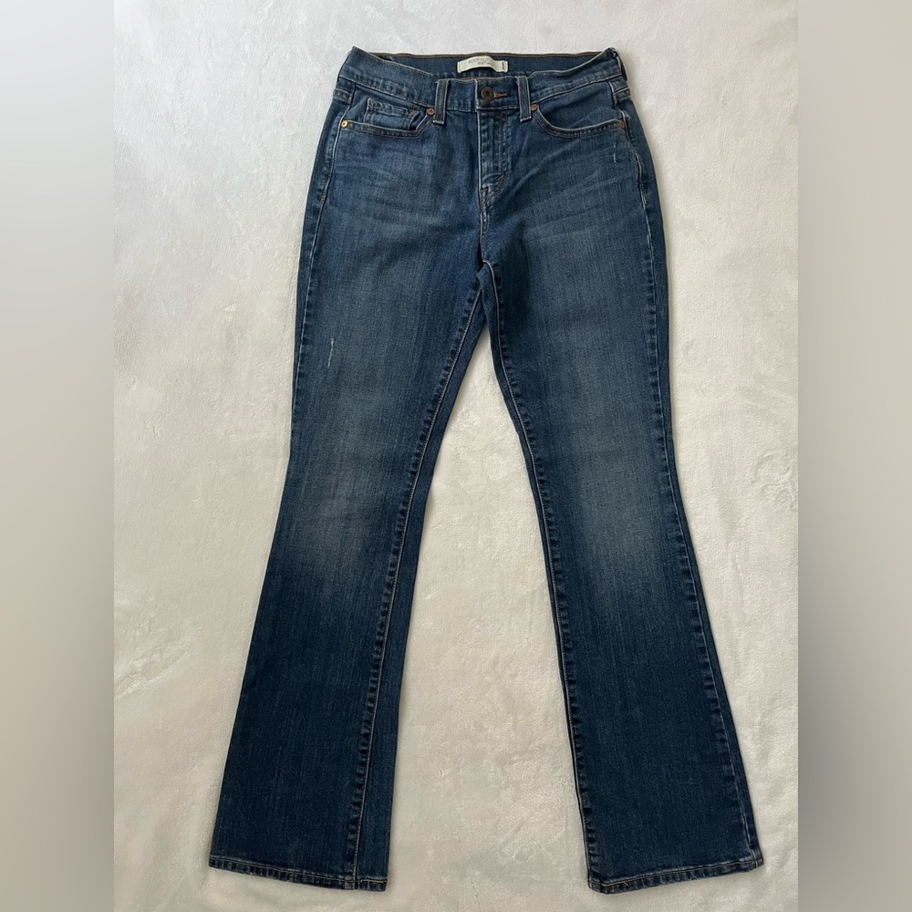Levi’s 515 Jeans Sz 4 M Boot Cut Flap Pockets Stretch